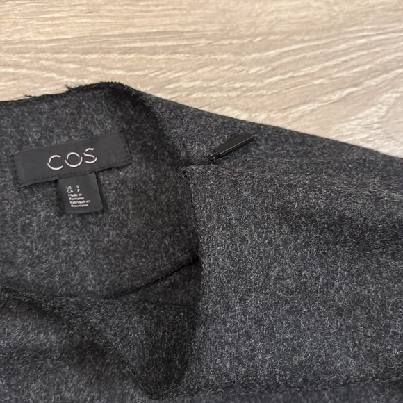 COS long tee sweater - Picture 4 of 5